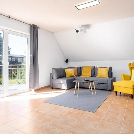 Gemuetliches Heimkino Mit Balkon & Beamer Kassel Exterior photo