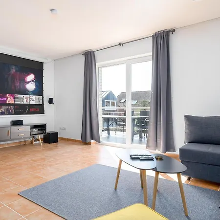 Gemuetliches Heimkino Mit Balkon & Beamer Kassel Exterior photo