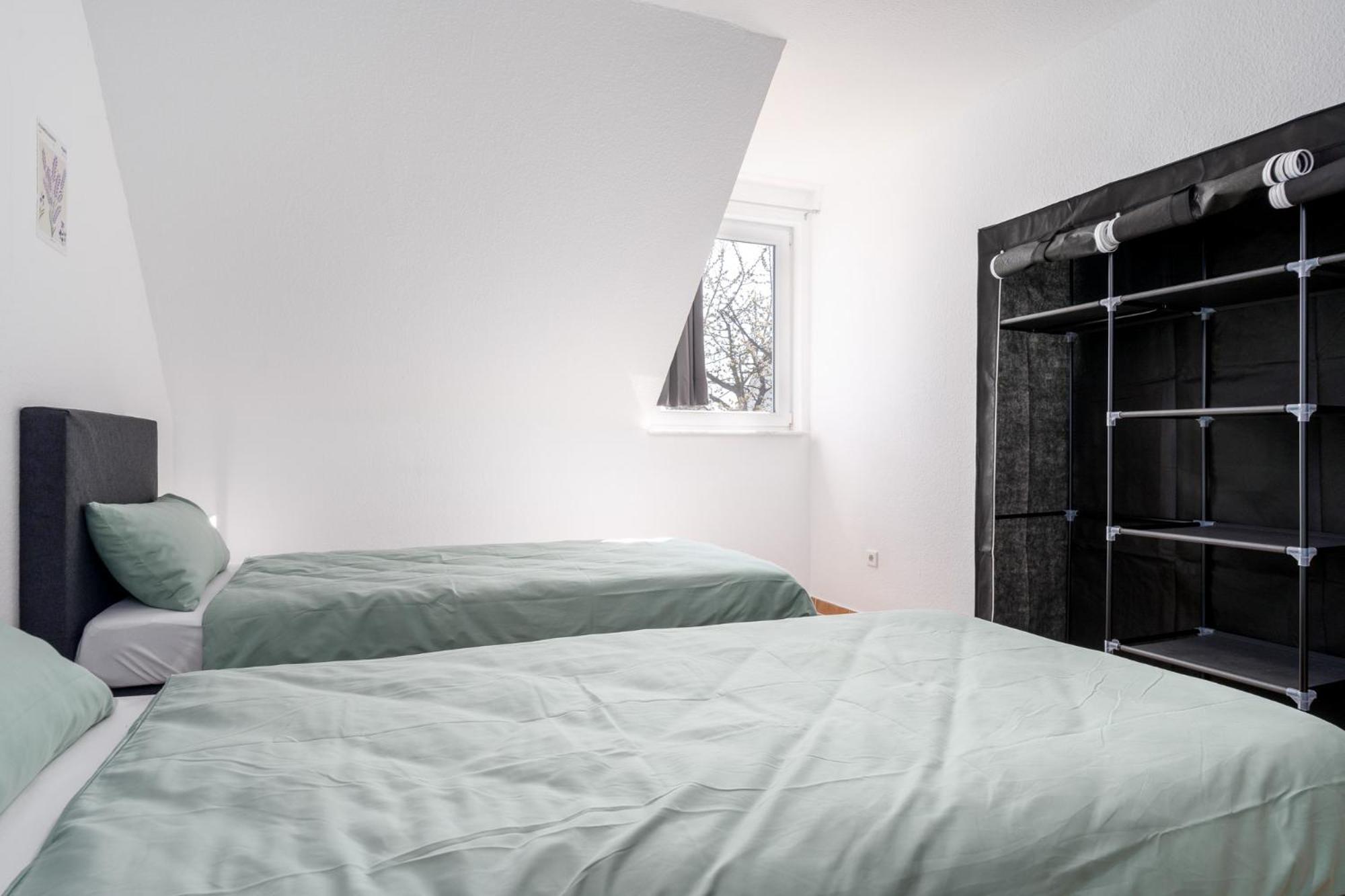Appartement Gemuetliches Heimkino Mit Balkon & Beamer *