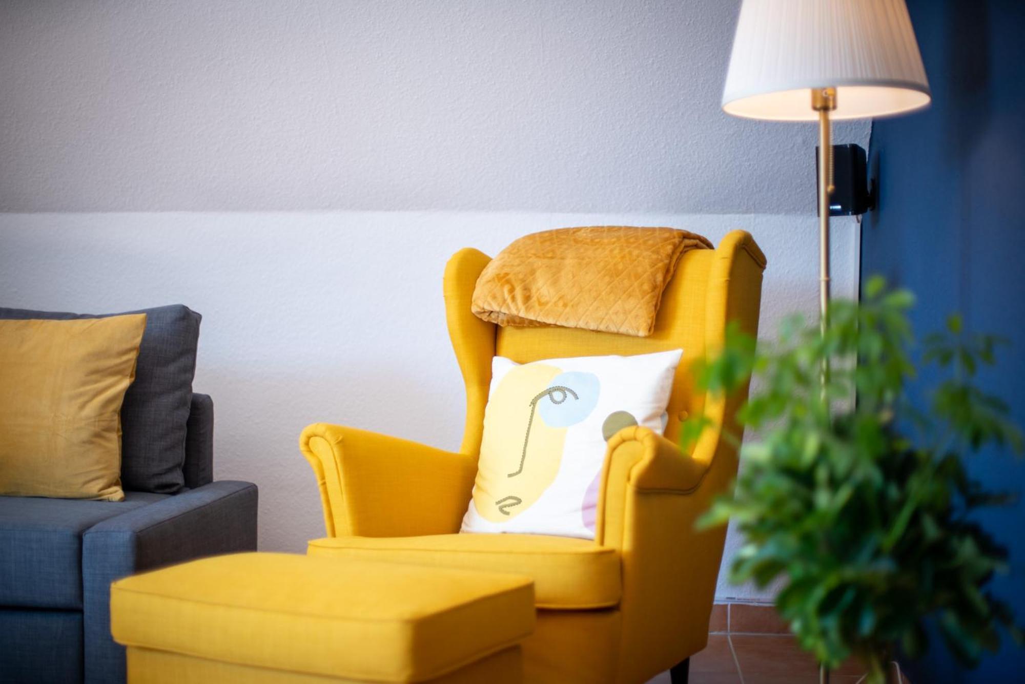 Gemuetliches Heimkino Mit Balkon & Beamer Appartement Kassel